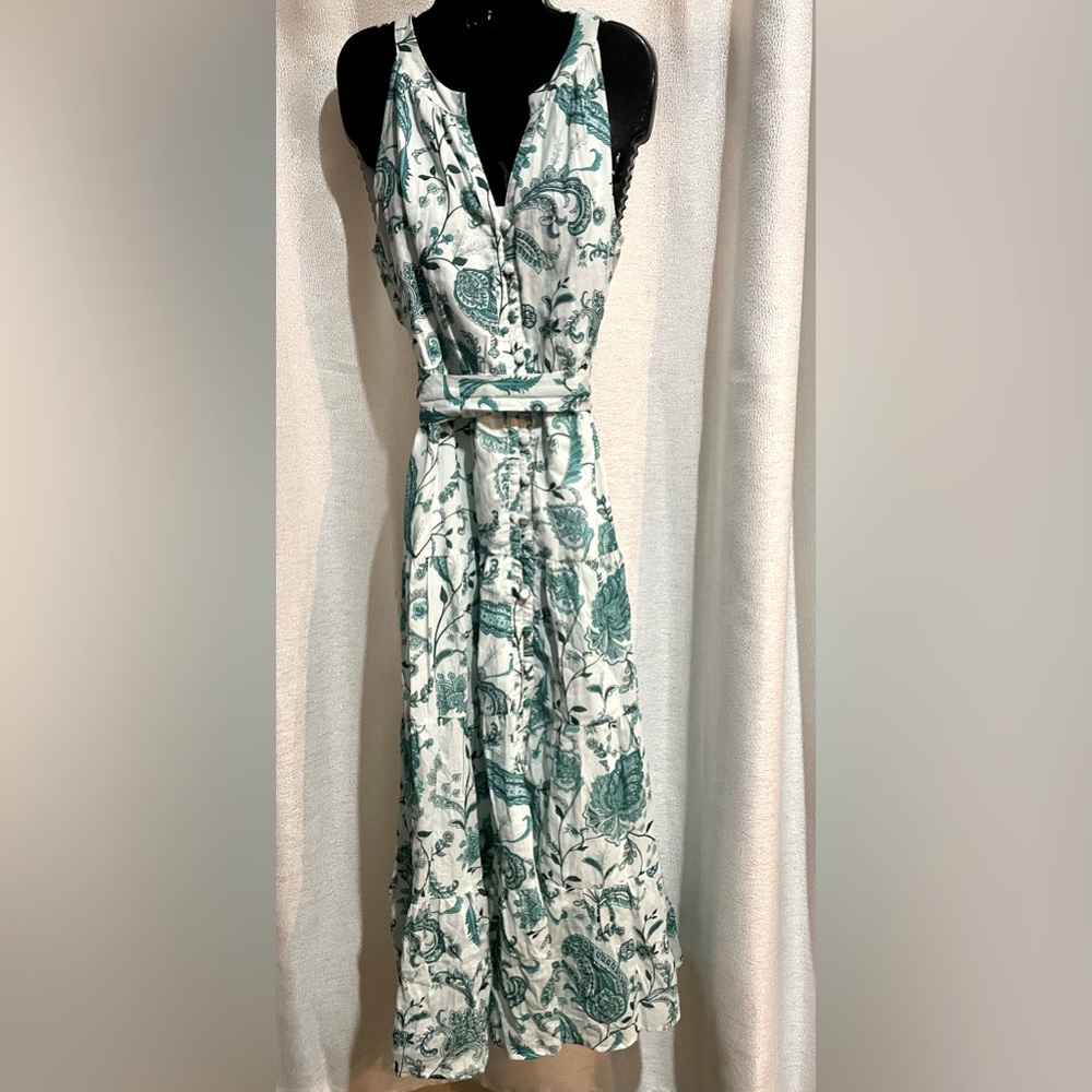 Wayward Fantasies max dress with no belt